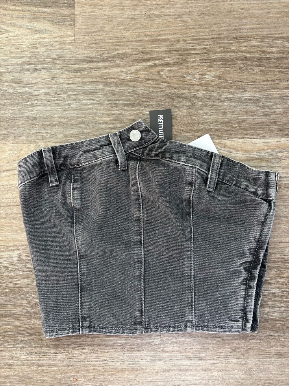 NWT PrettyLittleThing Denim Button Detail Corset Crop Top Size 32